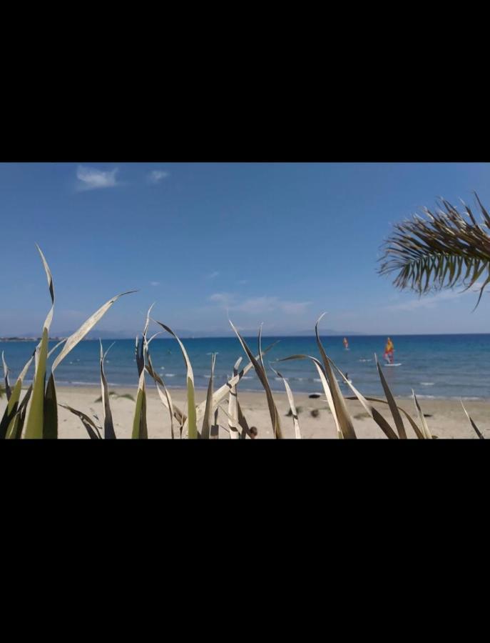 Blue Air Apartment 1Minute From Sea, 15 Min From The Airport Artemis City Center 外观 照片