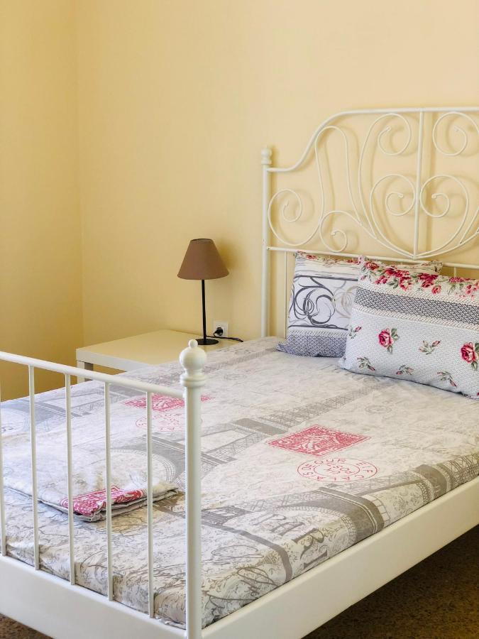 Blue Air Apartment 1Minute From Sea, 15 Min From The Airport Artemis City Center 外观 照片